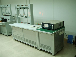 YC1893R تصميم هيكل التكامل عالي الدقة نظام اختبار ثلاث مراحل متر لمختبر المقاييس